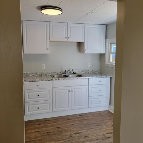 221 S Highland Avenue, Columbus, OH 43223