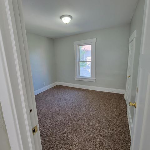 221 S Highland Avenue, Columbus, OH 43223