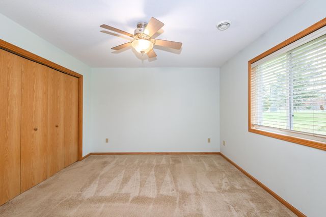 617 6th Avenue W, Osakis, MN 56360