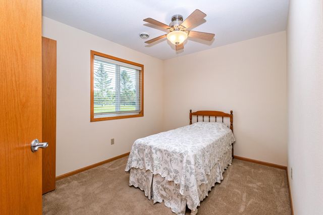 617 6th Avenue W, Osakis, MN 56360