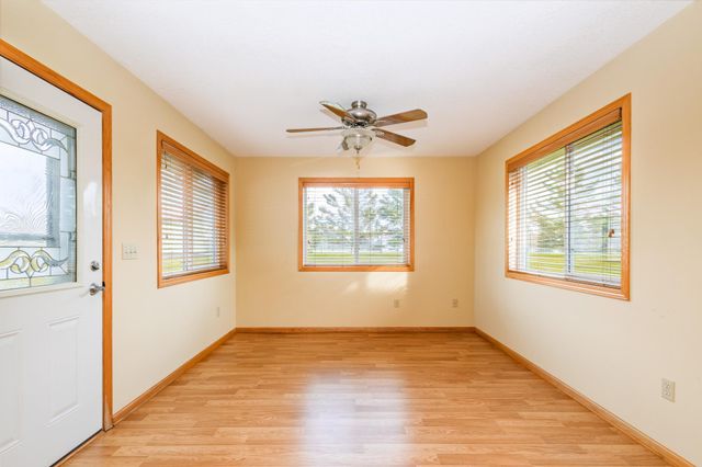 617 6th Avenue W, Osakis, MN 56360