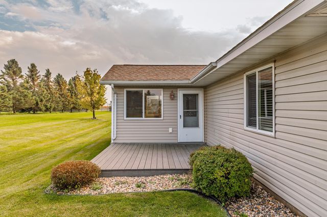 617 6th Avenue W, Osakis, MN 56360