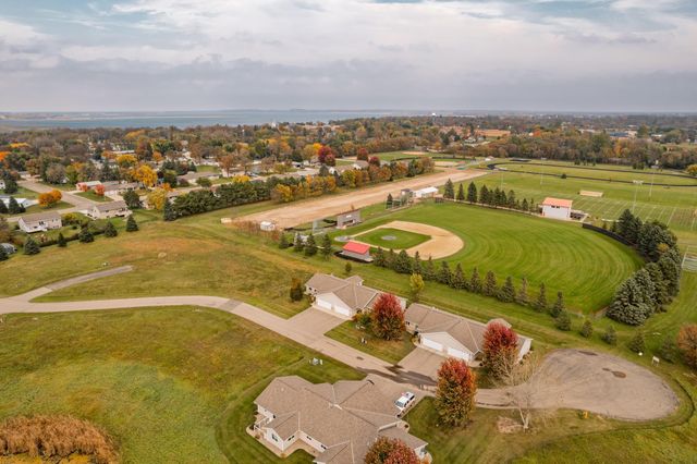 617 6th Avenue W, Osakis, MN 56360