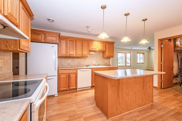 617 6th Avenue W, Osakis, MN 56360