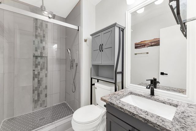 1906 Haymeadow, Carrollton, TX 75007