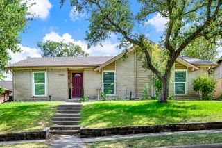 1906 Haymeadow, Carrollton, TX 75007