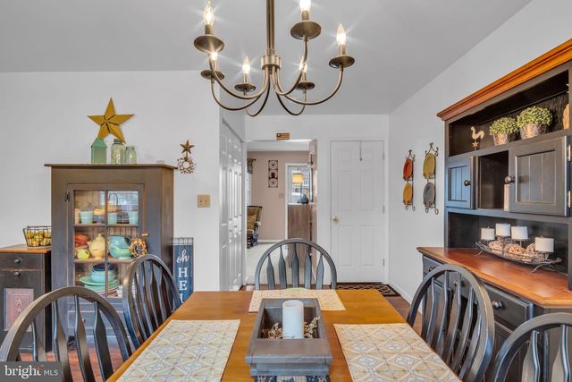 3030 BORNT DR, Dover, PA 17315