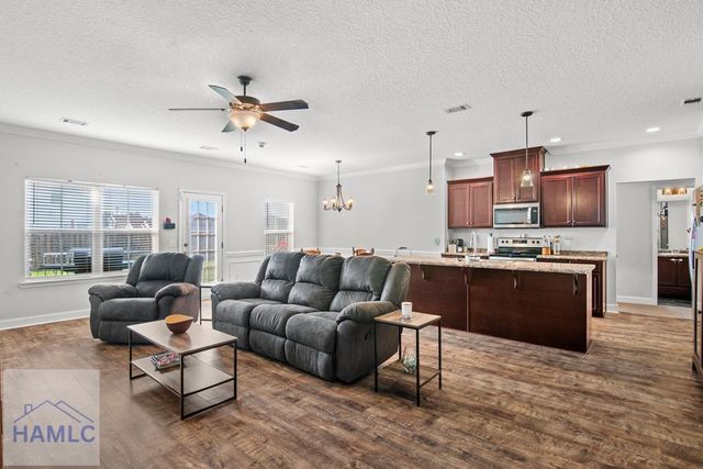 123 Anna Way SE, Ludowici, GA 31316