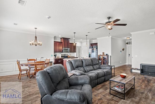 123 Anna Way SE, Ludowici, GA 31316
