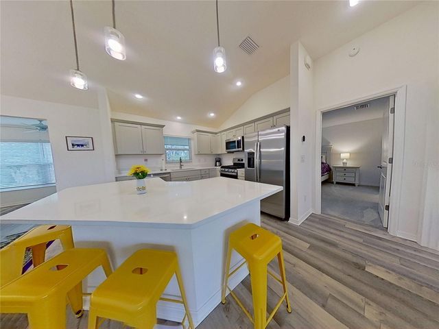 6522 MCKNIGHT LOOP, The Villages, FL 34762