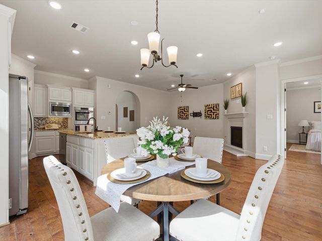 13211 Parkway Meadows Drive, Houston, TX 77077
