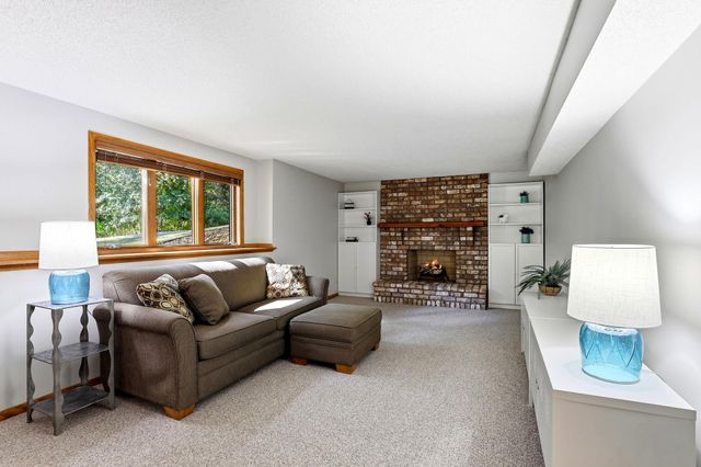 4690 Parkridge Drive, Eagan, MN 55123