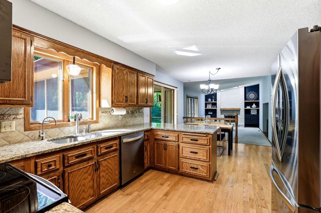 4690 Parkridge Drive, Eagan, MN 55123