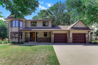 4690 Parkridge Drive, Eagan, MN 55123