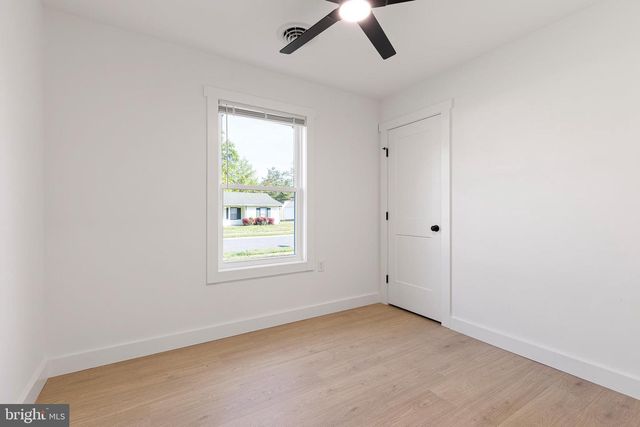 3 QUEENS WAY, Newark, DE 19713