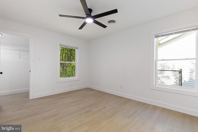 3 QUEENS WAY, Newark, DE 19713