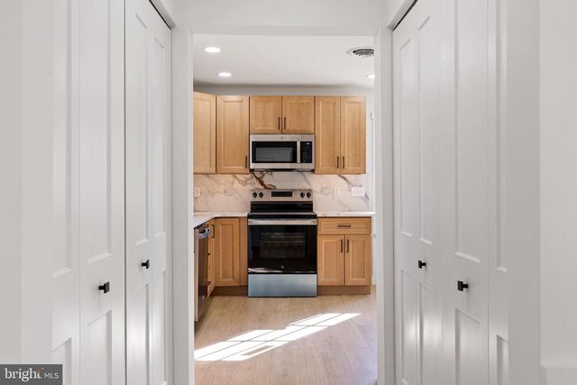 3 QUEENS WAY, Newark, DE 19713