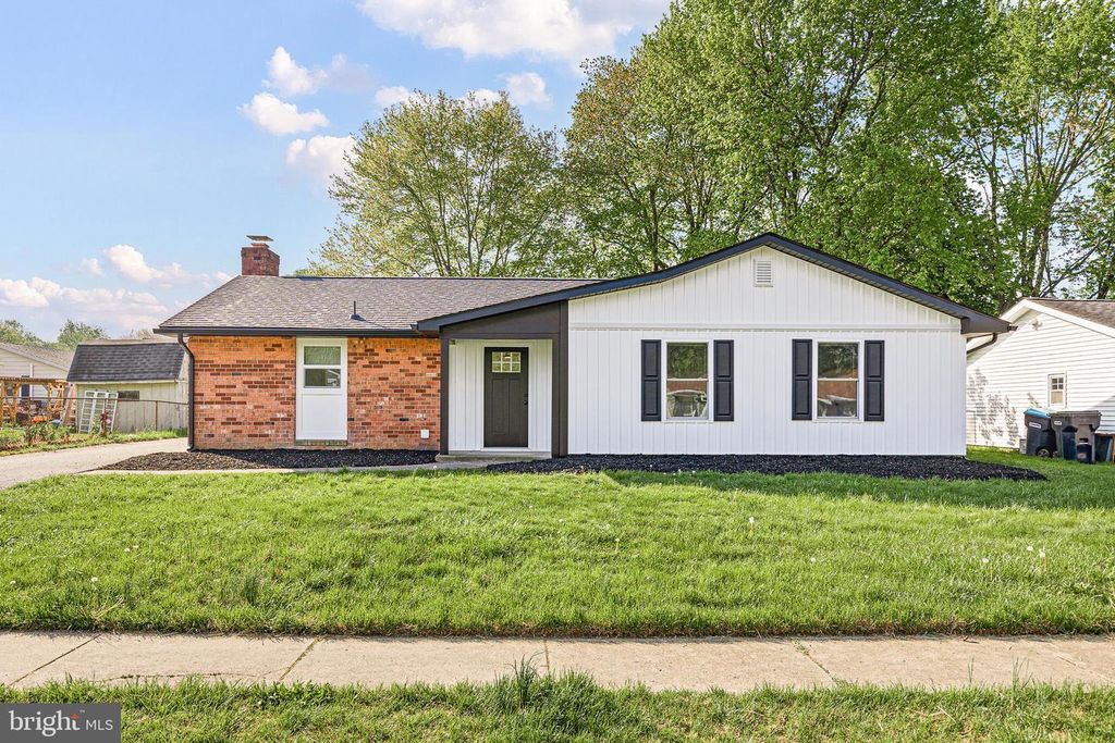 3 QUEENS WAY, Newark, DE 19713