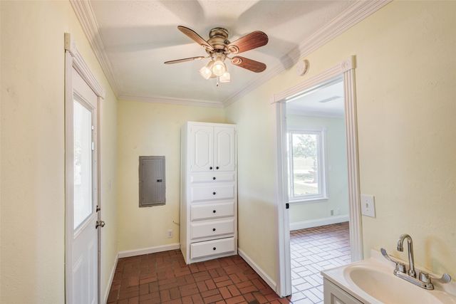 11054 County Road 2464, Poetry, TX 75160