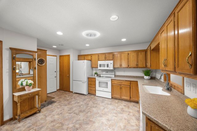 505 4th Street, Farmington, MN 55024