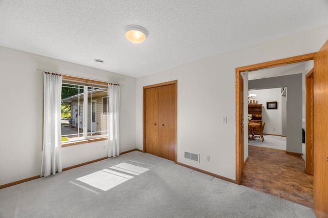 505 4th Street, Farmington, MN 55024