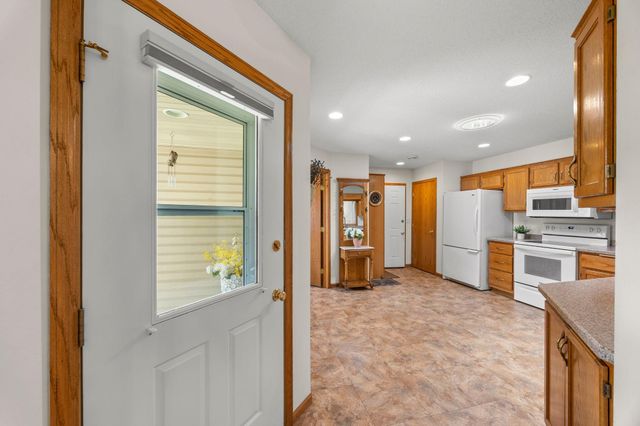 505 4th Street, Farmington, MN 55024