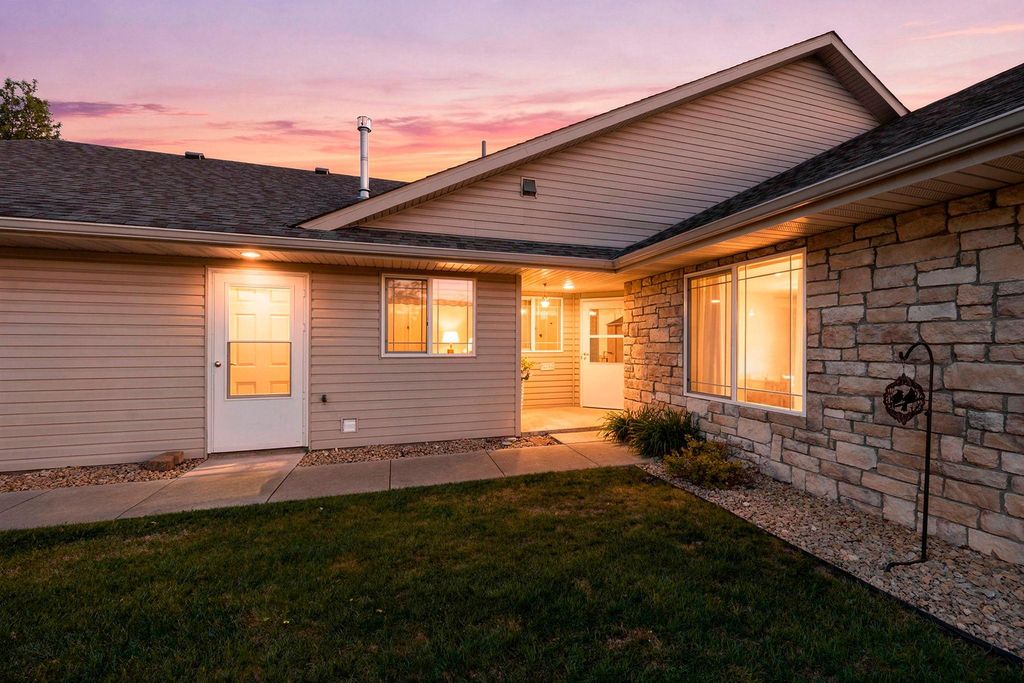 505 4th Street, Farmington, MN 55024
