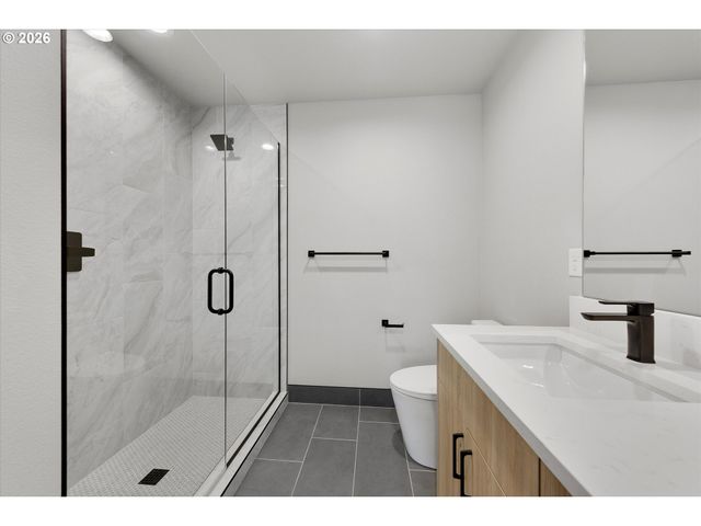 3811 Q St, Vancouver, WA 98663