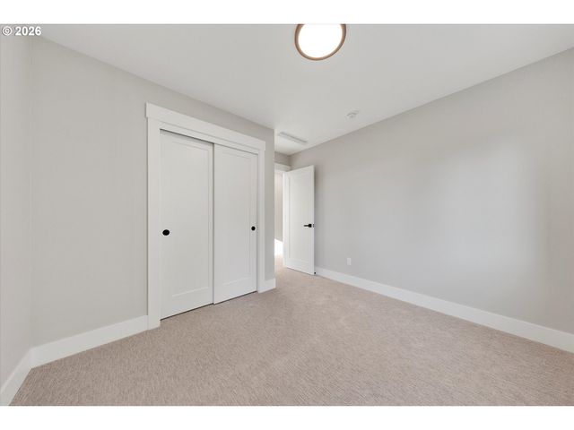 3811 Q St, Vancouver, WA 98663