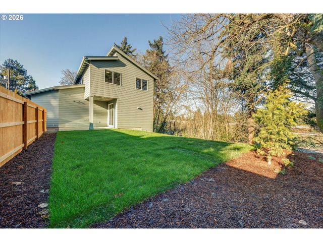 3811 Q St, Vancouver, WA 98663