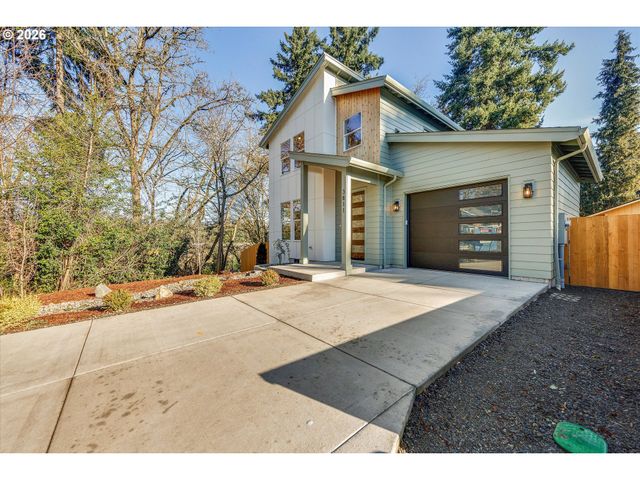 3811 Q St, Vancouver, WA 98663