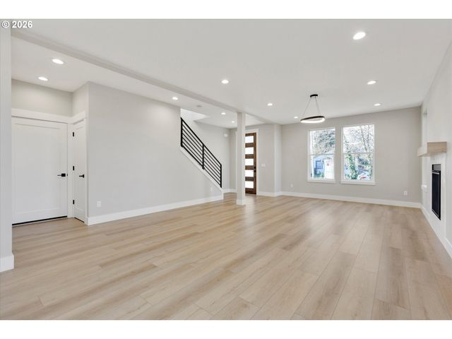3811 Q St, Vancouver, WA 98663