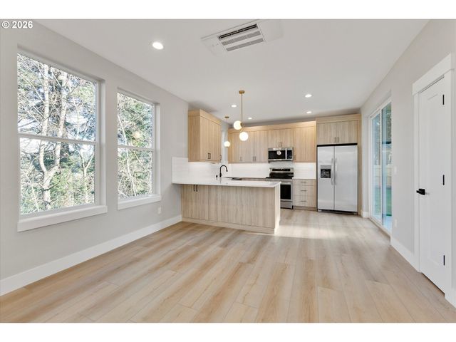 3811 Q St, Vancouver, WA 98663