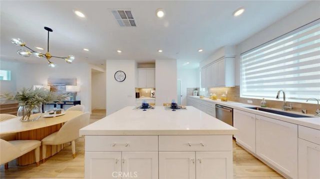 1673 W. Lincoln Avenue 102, Anaheim, CA 92801