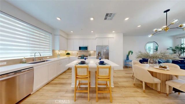 1673 W. Lincoln Avenue 102, Anaheim, CA 92801