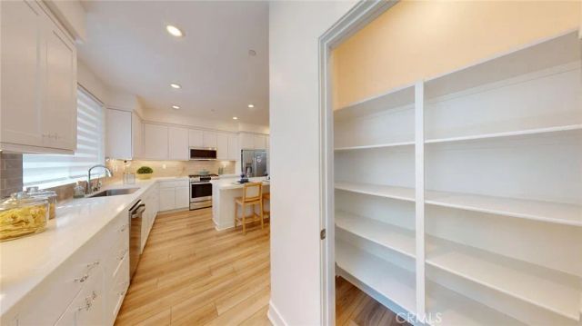 1673 W. Lincoln Avenue 102, Anaheim, CA 92801