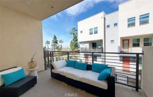 1673 W. Lincoln Avenue 102, Anaheim, CA 92801