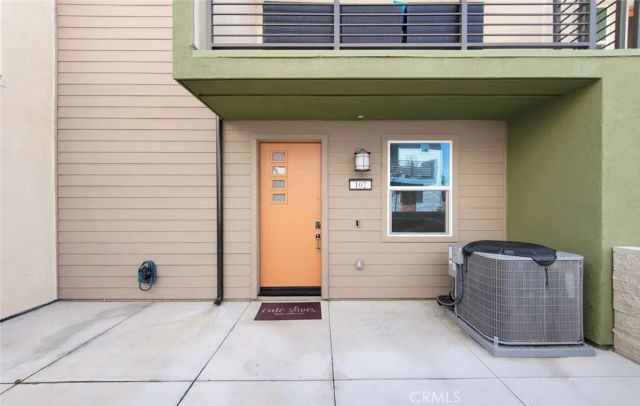 1673 W. Lincoln Avenue 102, Anaheim, CA 92801