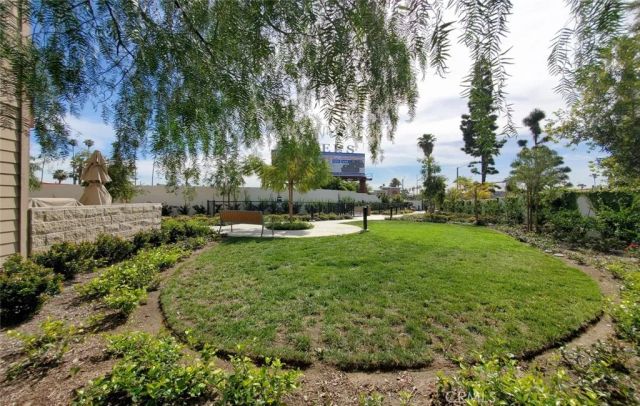 1673 W. Lincoln Avenue 102, Anaheim, CA 92801