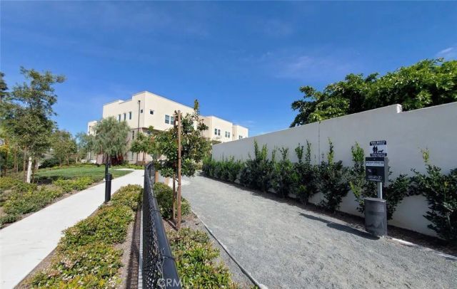 1673 W. Lincoln Avenue 102, Anaheim, CA 92801