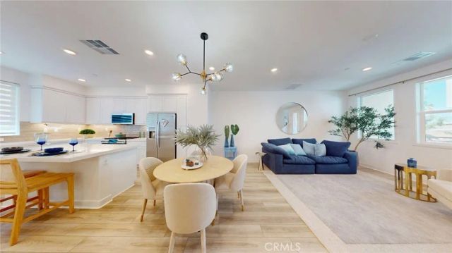 1673 W. Lincoln Avenue 102, Anaheim, CA 92801
