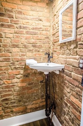 110 E Brashear Avenue, Bardstown, KY 40004