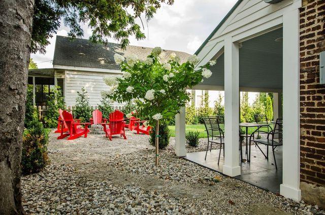 110 E Brashear Avenue, Bardstown, KY 40004