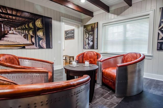 110 E Brashear Avenue, Bardstown, KY 40004