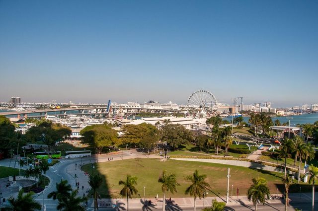 244 Biscayne Blvd 4104, Miami, FL 33132