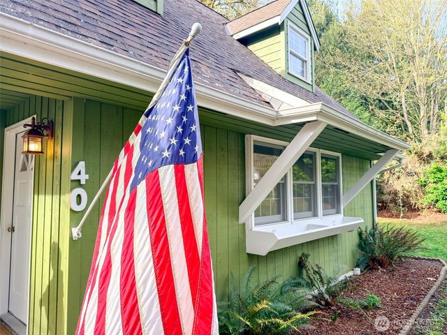 40 Glen Avenue, Chimacum, WA 98325