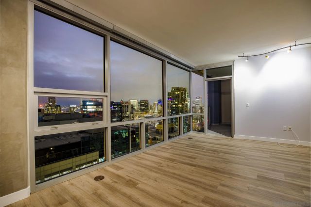 321 10th 2408, San Diego, CA 92101
