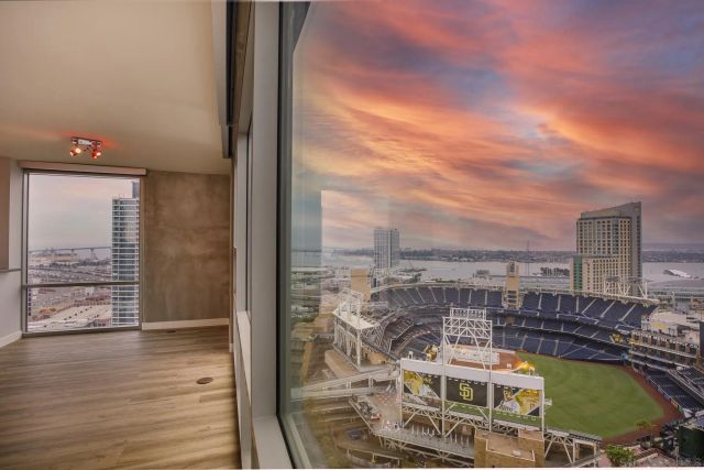 321 10th 2408, San Diego, CA 92101