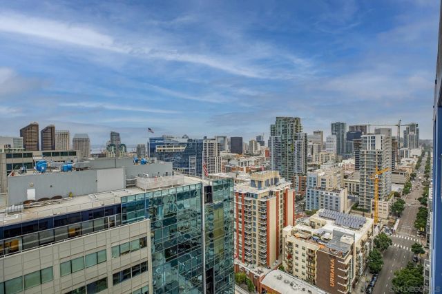 321 10th 2408, San Diego, CA 92101