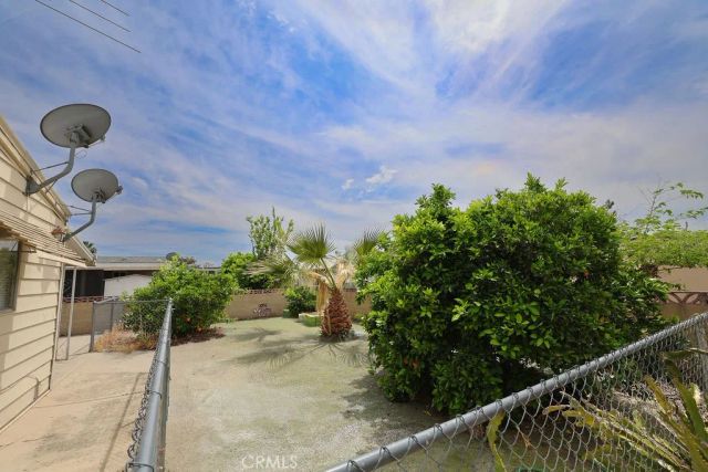 282 N La Paloma, San Jacinto, CA 92582